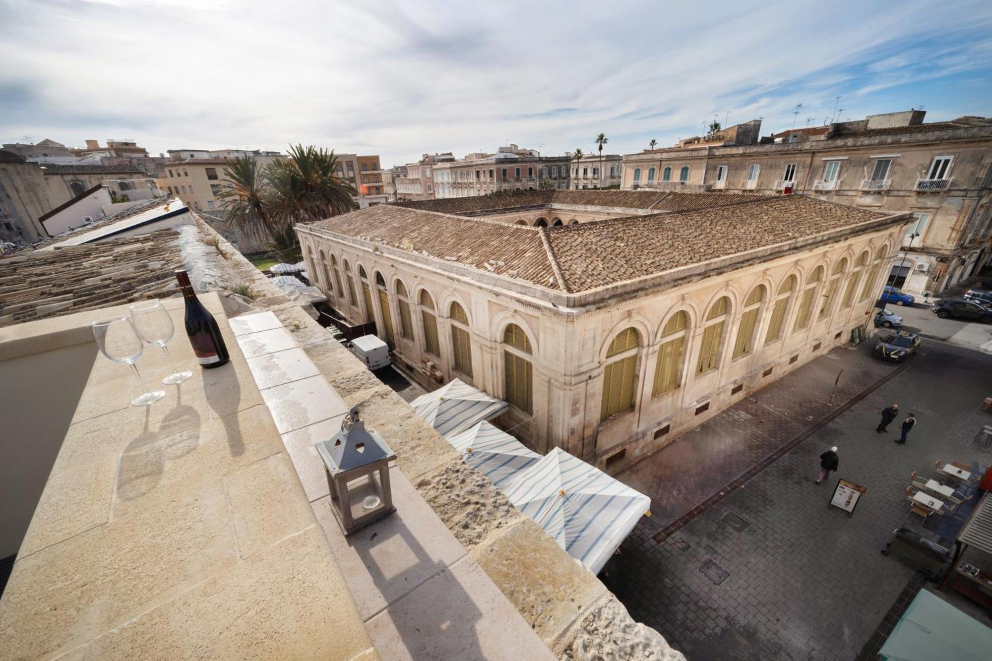 Arco Del Mercato Apartment Syrakus Exterior foto